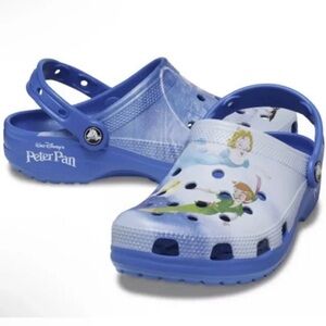 NWT Crocs x Disney Parks Peter Pan limited edition clogs M7/W9